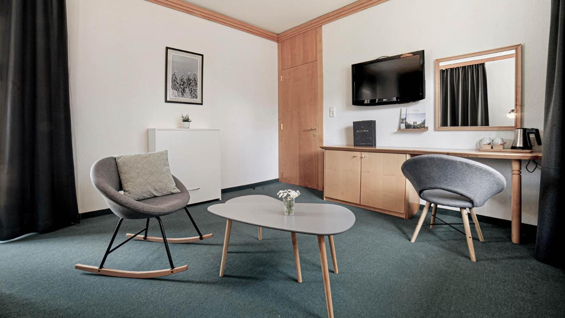 Boutique Hotel Olympia Seefeld in Tirol Bagian luar foto