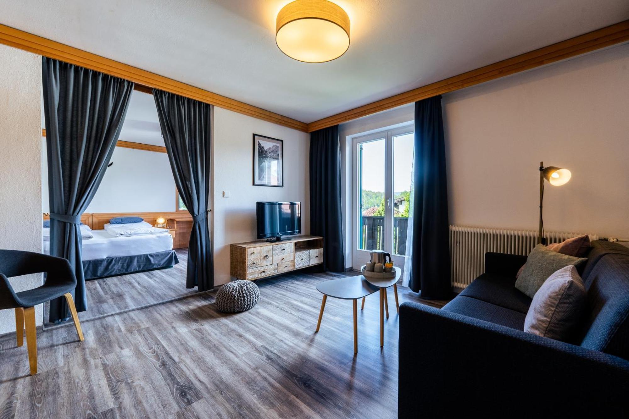 Boutique Hotel Olympia Seefeld in Tirol Bagian luar foto